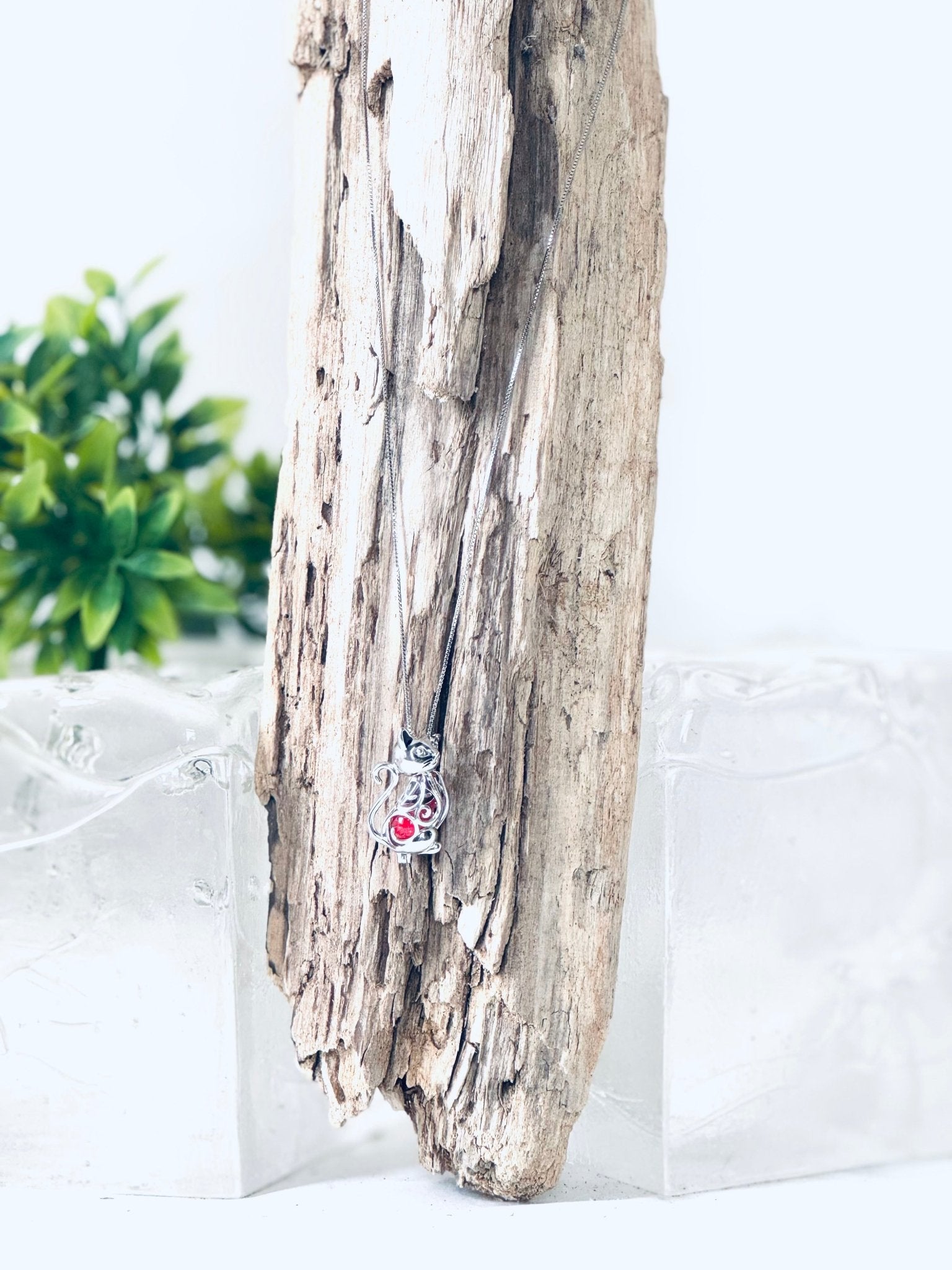 Collier "Bille de mémoire" (chat) pour cendres funéraires - La Meduse - Verre soufflé